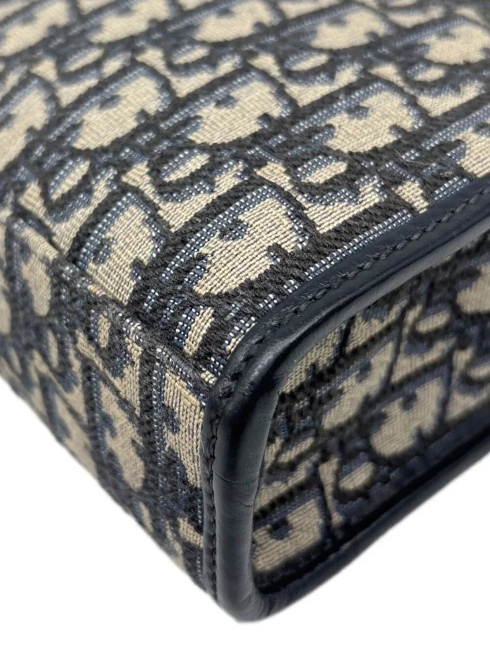 Dior item details